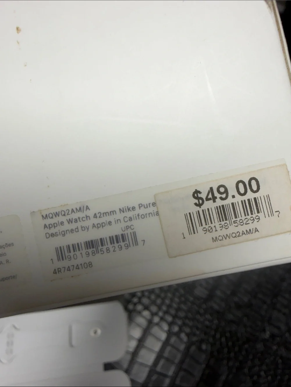 Apple Nike Sport Band - White with Light Gray Accents (42mm)
